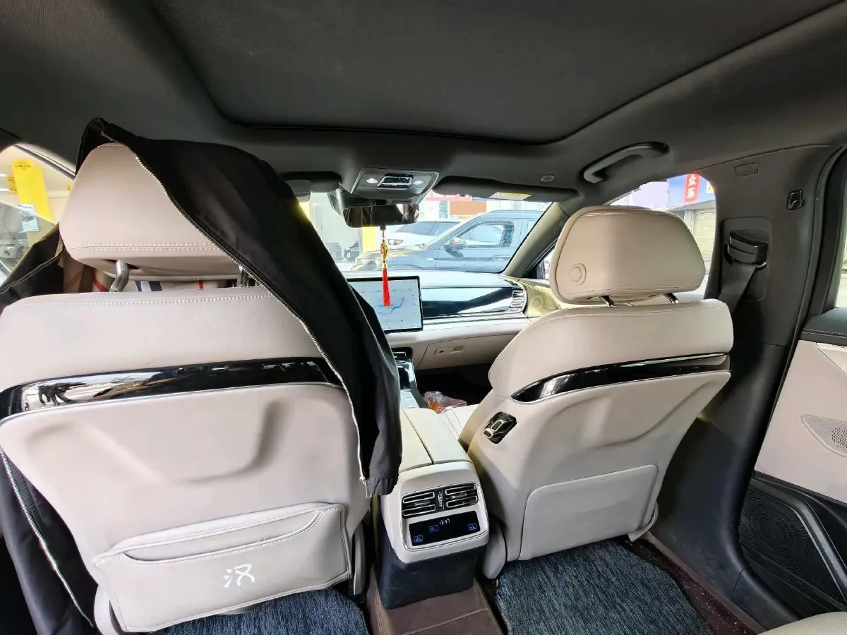 2025 BYD Han BEV 60.48KWH,autocango,china used car exporter,china ev exporter,chinese used car exporter,chinese used ev exporter