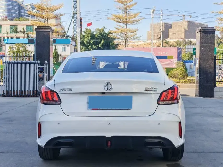 2022 MG 5 1.5L 120HP L4 CVT,autocango,china used car exporter,china ev exporter,chinese used car exporter,chinese used ev exporter
