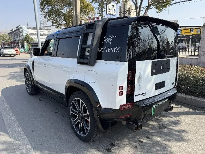 2022 Land Rover Defender 2.0T 301HP L4 8AT PHEV 19.26KWH,autocango,china used car exporter,china ev exporter,chinese used car exporter,chinese used ev exporter