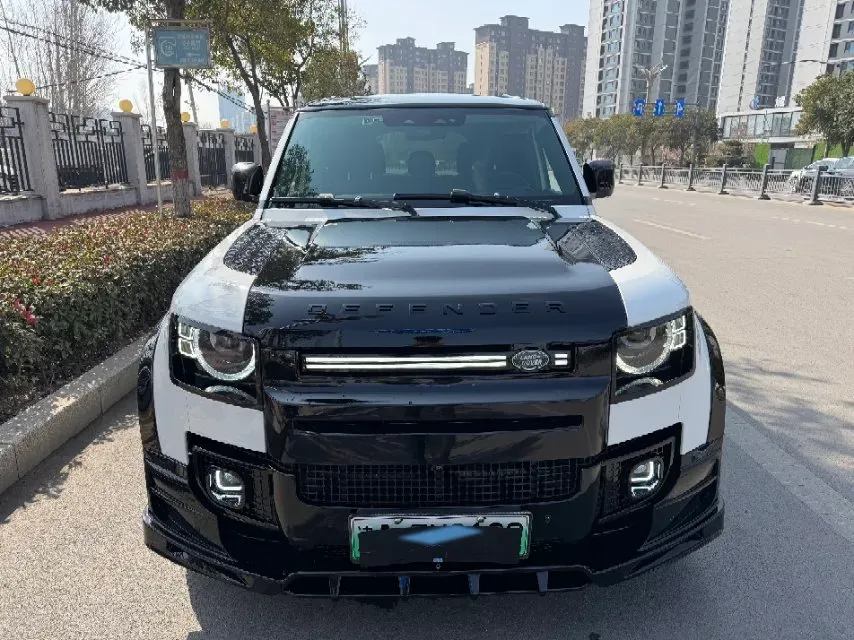 2022 Land Rover Defender 2.0T 301HP L4 8AT PHEV 19.26KWH,autocango,china used car exporter,china ev exporter,chinese used car exporter,chinese used ev exporter