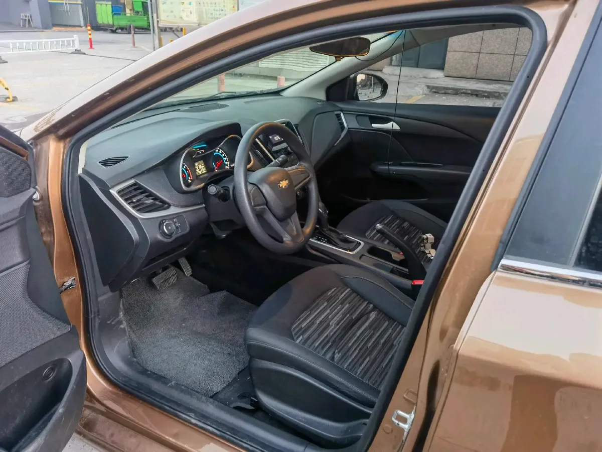 2019 Chevrolet Cavalier 1.5L 113HP L4 6AT,autocango,china used car exporter,china ev exporter,chinese used car exporter,chinese used ev exporter