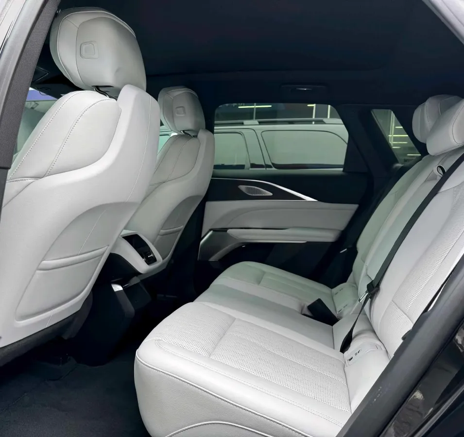 2024 Cadillac IQ Lyriq BEV 68.4KWH,autocango,china used car exporter,china ev exporter,chinese used car exporter,chinese used ev exporter