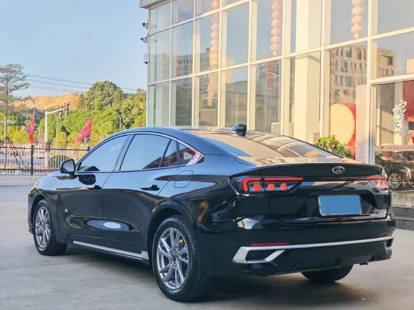 2023 Ford Mondeo 2.0T 254HP L4 8AT,autocango,china used car exporter,china ev exporter,chinese used car exporter,chinese used ev exporter