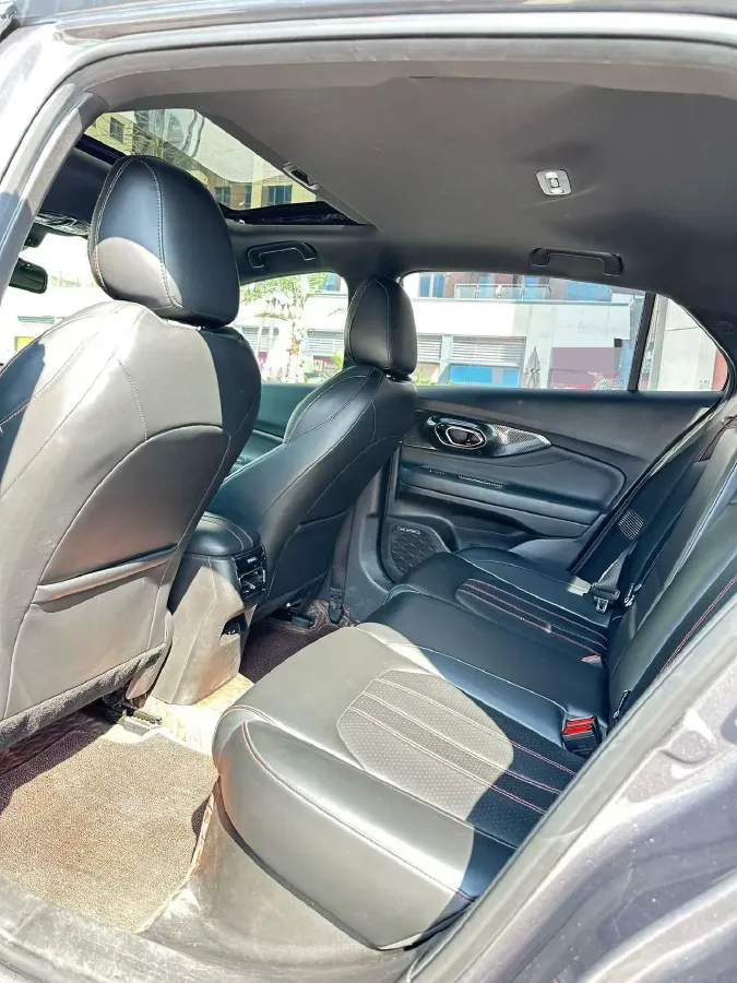 2021 GAC Trumpchi Empow 1.5T 177HP L4 7DCT,autocango,china used car exporter,china ev exporter,chinese used car exporter,chinese used ev exporter