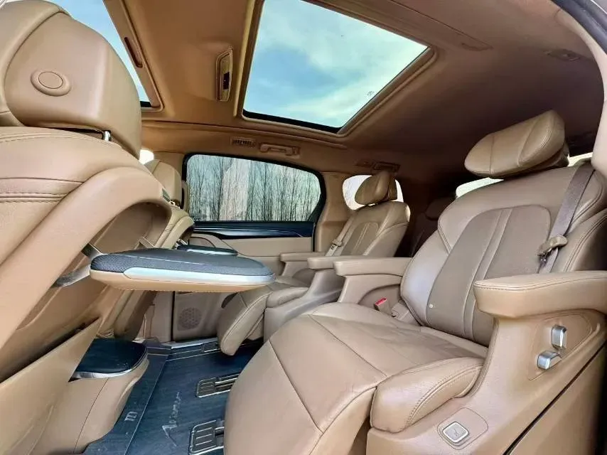 2020 Buick GL8 2.0T 237HP L4 9AT,autocango,china used car exporter,china ev exporter,chinese used car exporter,chinese used ev exporter