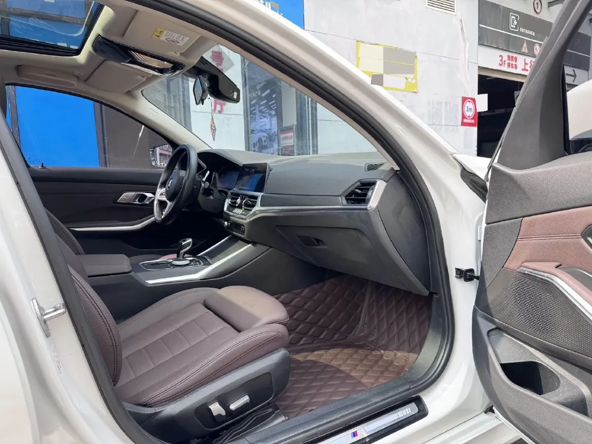 2020 BMW 3 Series 2.0T 184HP L4 8AT,autocango,china used car exporter,china ev exporter,chinese used car exporter,chinese used ev exporter