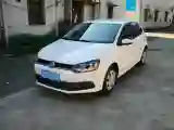 2016 Volkswagen Polo 1.4L 90HP L4 6AT