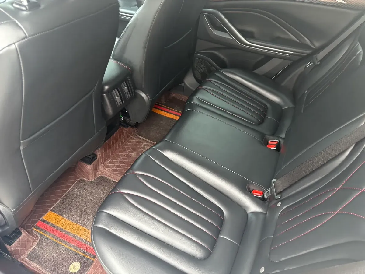 2022 Bestune T55 1.5T 169HP L4 7DCT,autocango,china used car exporter,china ev exporter,chinese used car exporter,chinese used ev exporter