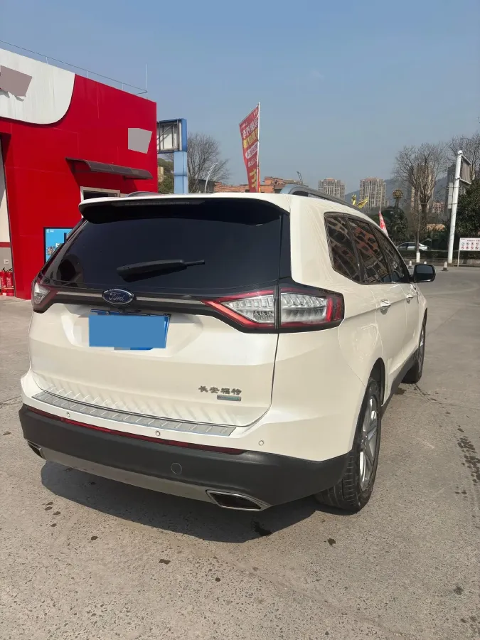 2018 Ford Edge 2.0T 245HP L4 6AT,autocango,china used car exporter,china ev exporter,chinese used car exporter,chinese used ev exporter