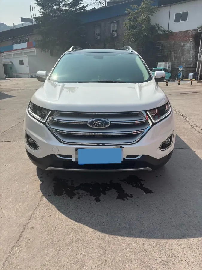 2018 Ford Edge 2.0T 245HP L4 6AT,autocango,china used car exporter,china ev exporter,chinese used car exporter,chinese used ev exporter