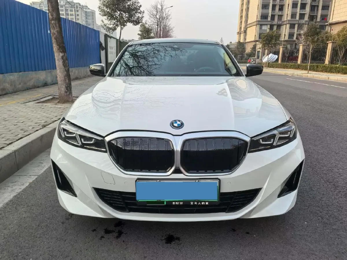 2024 BMW i3 BEV 70KWH,autocango,china used car exporter,china ev exporter,chinese used car exporter,chinese used ev exporter