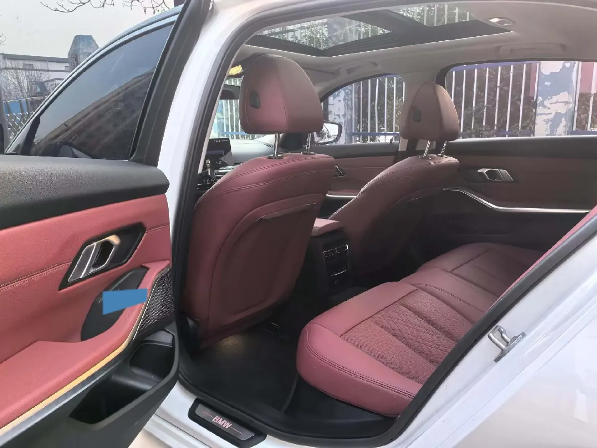 2024 BMW i3 BEV 70KWH,autocango,china used car exporter,china ev exporter,chinese used car exporter,chinese used ev exporter