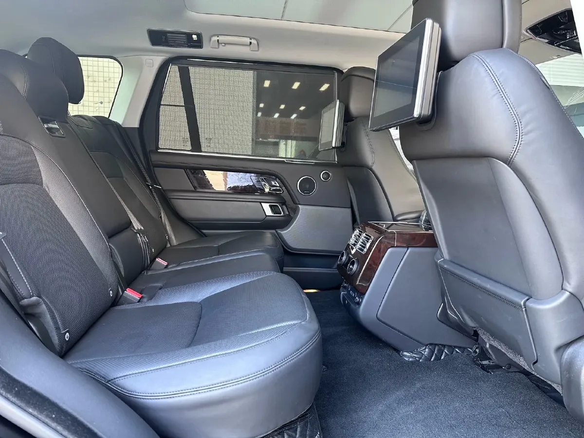 2022 Land Rover Range Rover 3.0T 360HP L6 8AT,autocango,china used car exporter,china ev exporter,chinese used car exporter,chinese used ev exporter