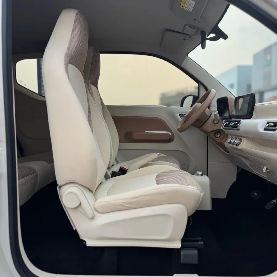 2024 WuLing HongGuang MINI EV BEV 13.4KWH,autocango,china used car exporter,china ev exporter,chinese used car exporter,chinese used ev exporter