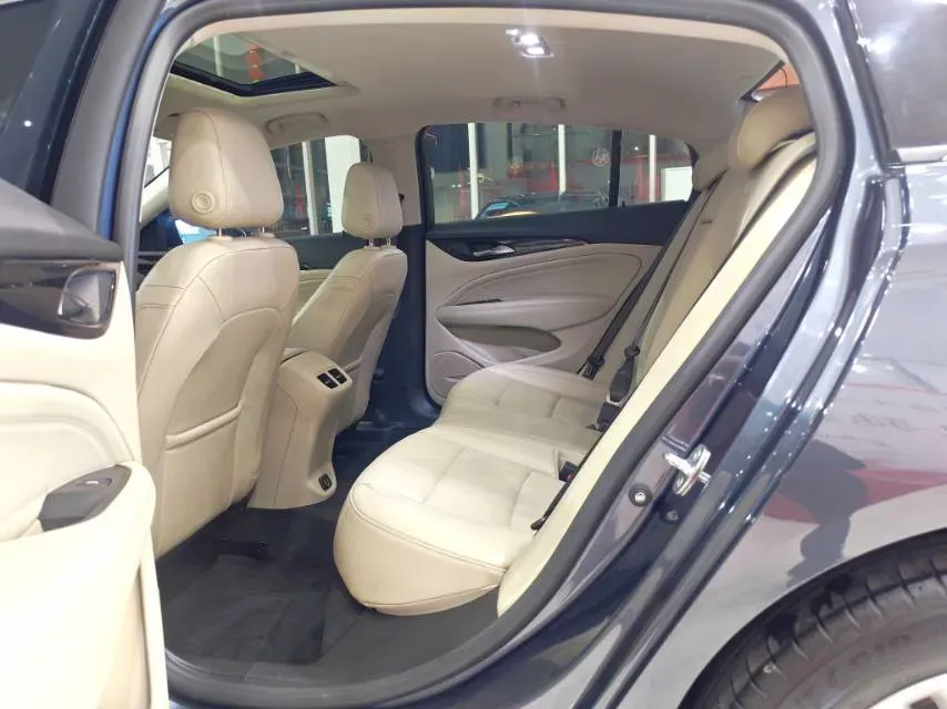 2020 Buick Regal 1.5T 169HP L4 9AT,autocango,china used car exporter,china ev exporter,chinese used car exporter,chinese used ev exporter