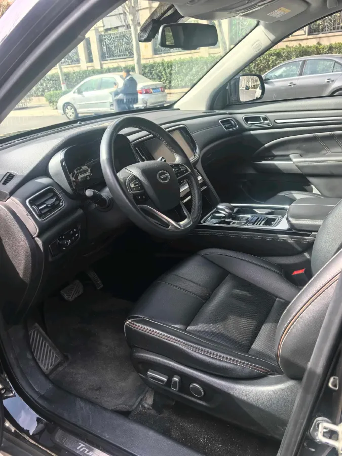 2021 GAC Trumpchi GS8 2.0T 252HP L4 6AT,autocango,china used car exporter,china ev exporter,chinese used car exporter,chinese used ev exporter