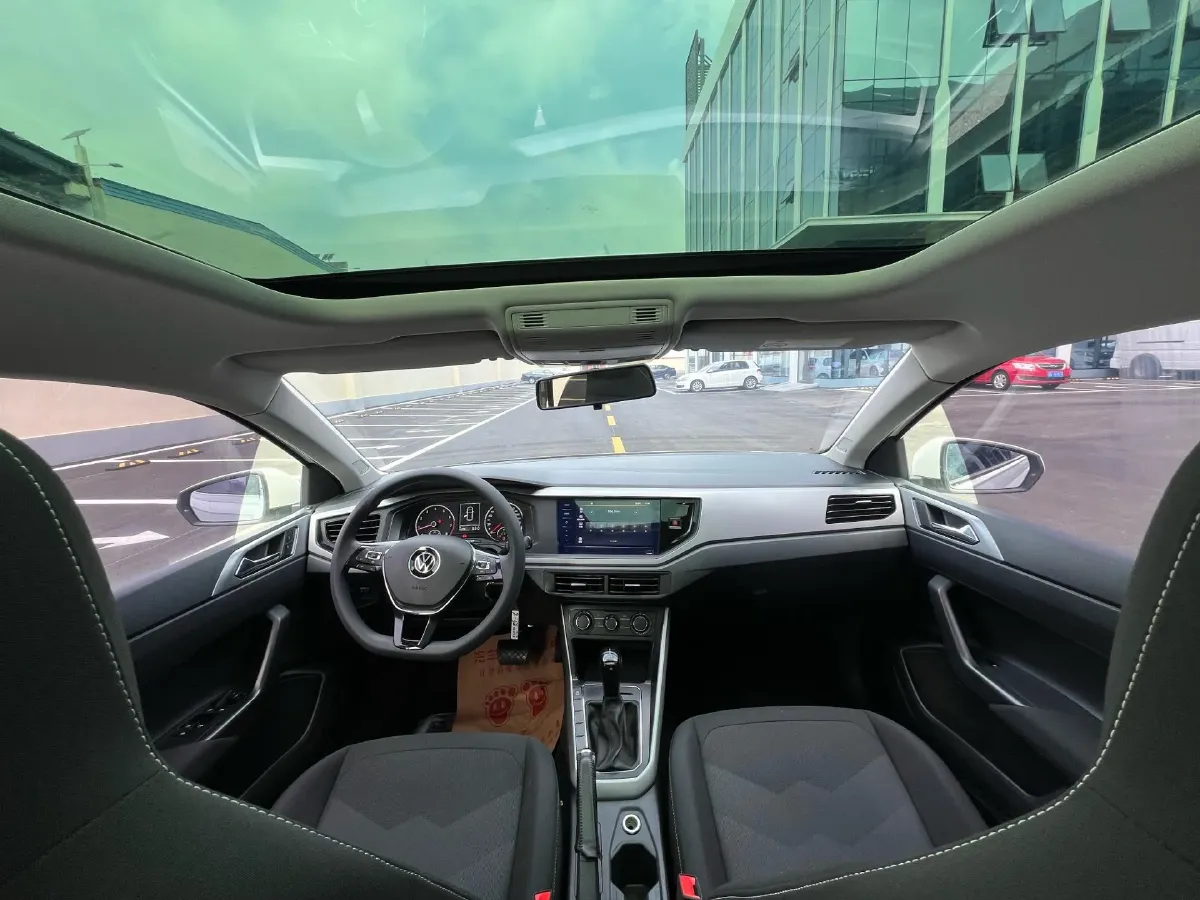 2021 Bestune T55 1.5T 169HP L4 7DCT,autocango,china used car exporter,china ev exporter,chinese used car exporter,chinese used ev exporter