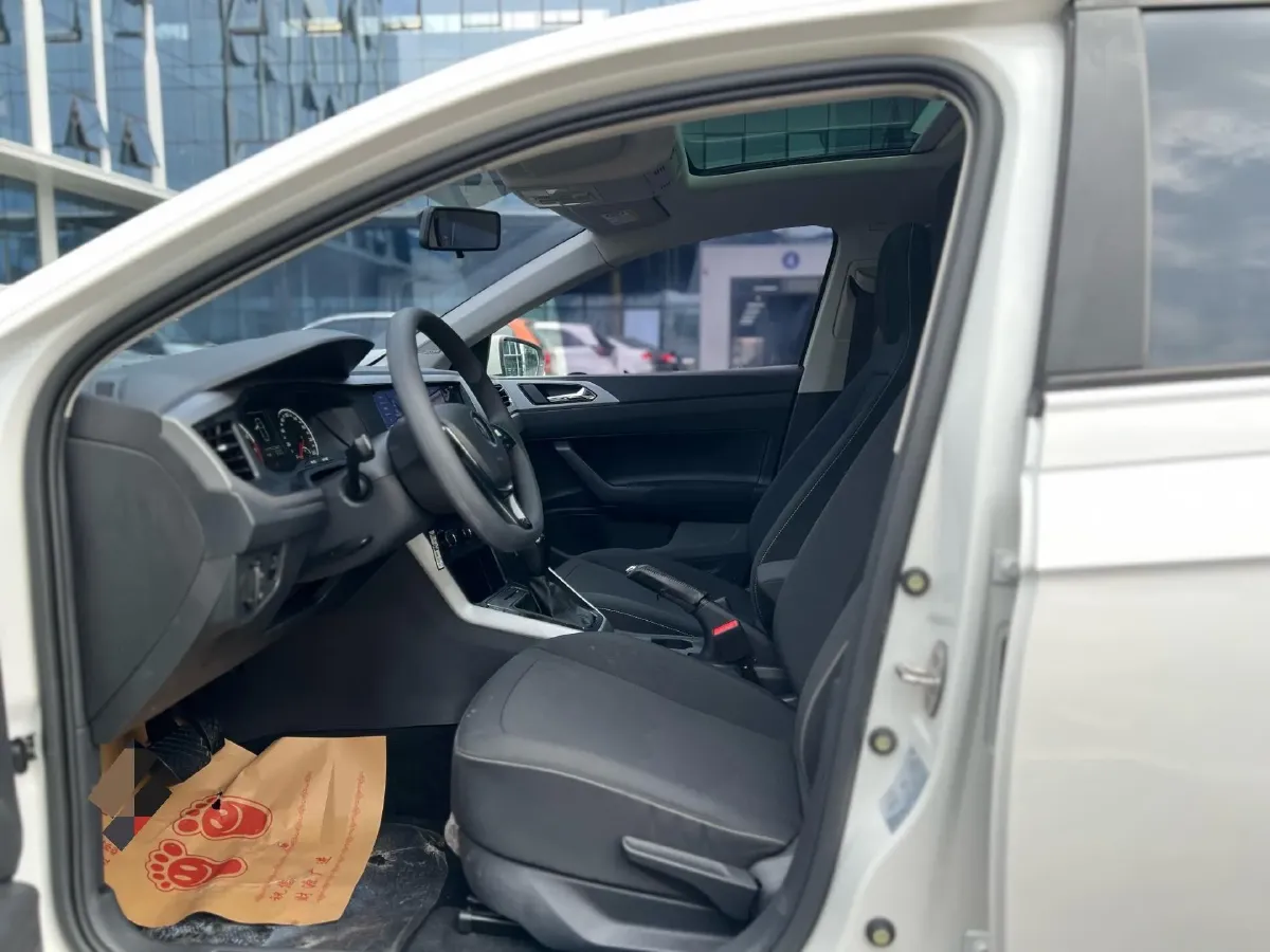 2021 Bestune T55 1.5T 169HP L4 7DCT,autocango,china used car exporter,china ev exporter,chinese used car exporter,chinese used ev exporter