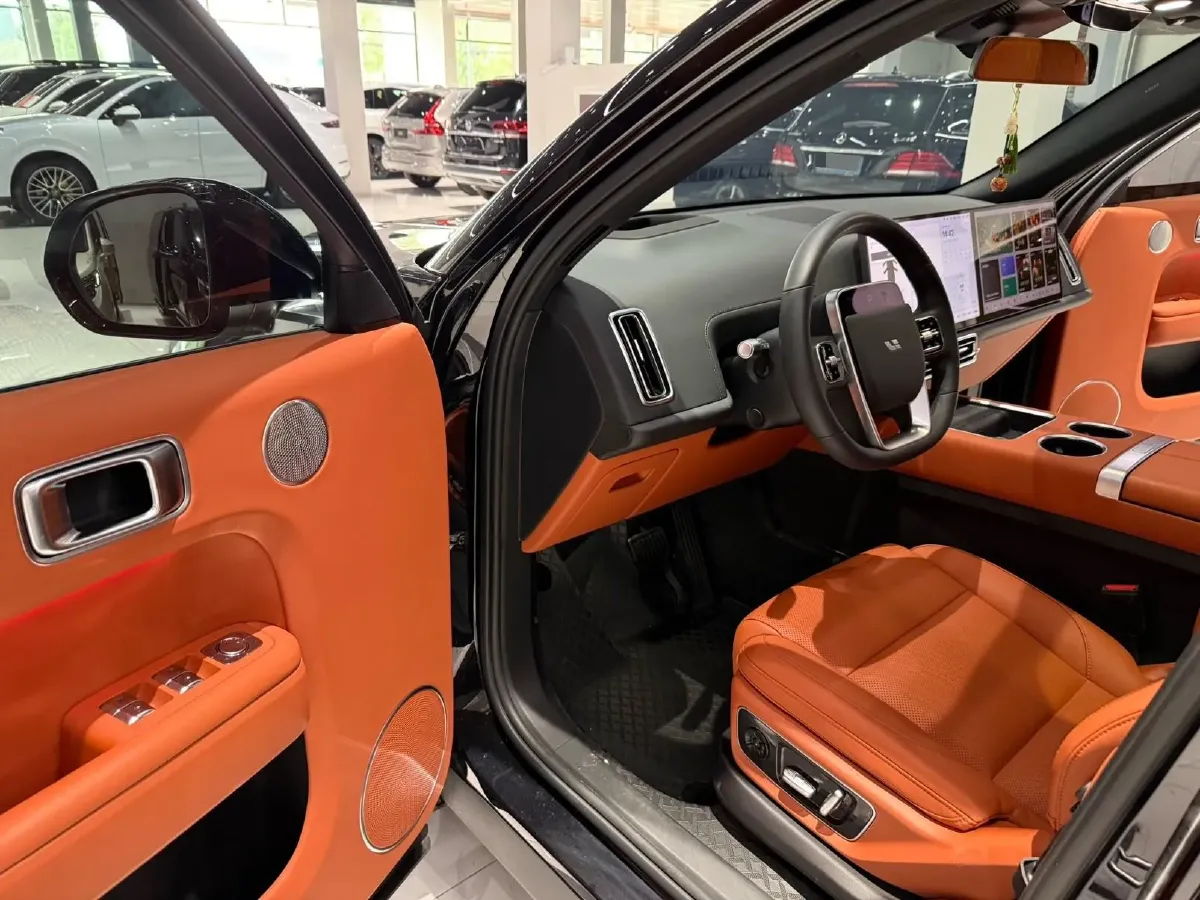 2023 Hyundai Palisade 3.5L 272HP V6 8AT,autocango,china used car exporter,china ev exporter,chinese used car exporter,chinese used ev exporter