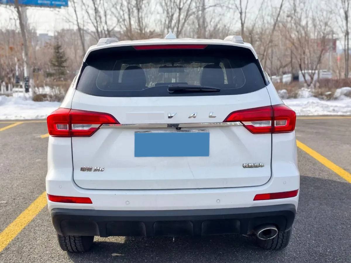 2019 Haval M6 1.5T 150HP L4 7DCT,autocango,china used car exporter,china ev exporter,chinese used car exporter,chinese used ev exporter