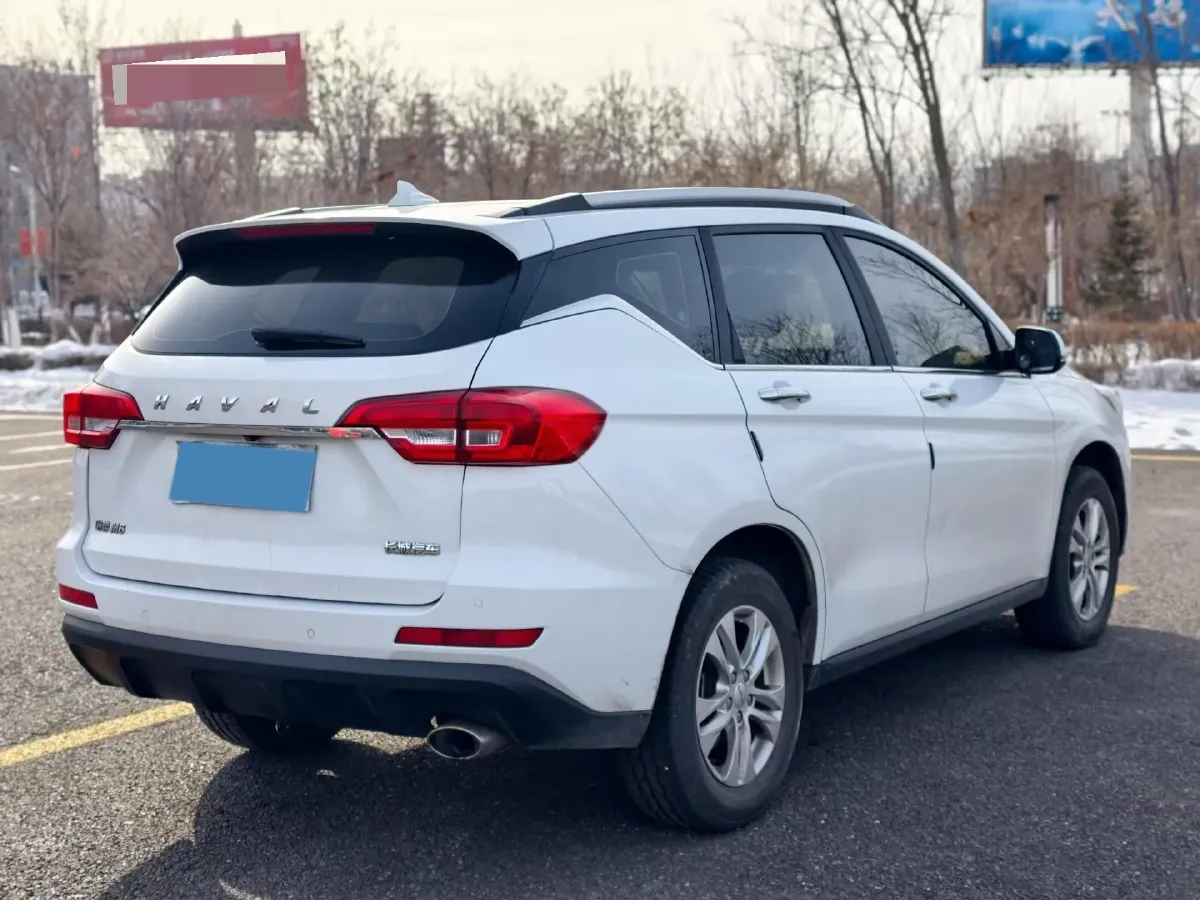 2019 Haval M6 1.5T 150HP L4 7DCT,autocango,china used car exporter,china ev exporter,chinese used car exporter,chinese used ev exporter