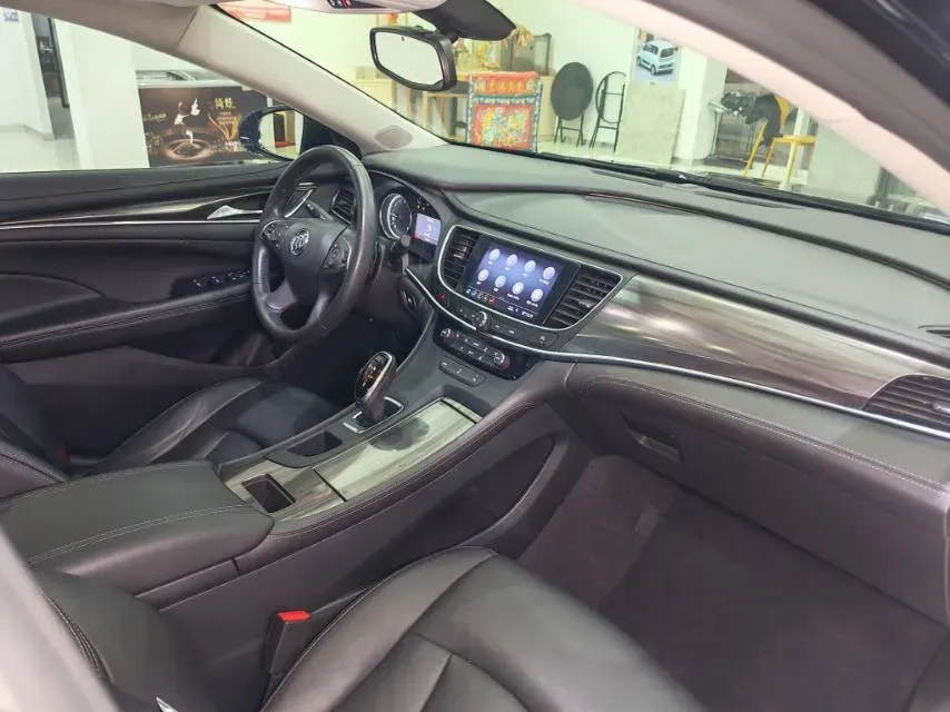 2019 Buick Larcosse 2.0T 241HP L4 9AT,autocango,china used car exporter,china ev exporter,chinese used car exporter,chinese used ev exporter