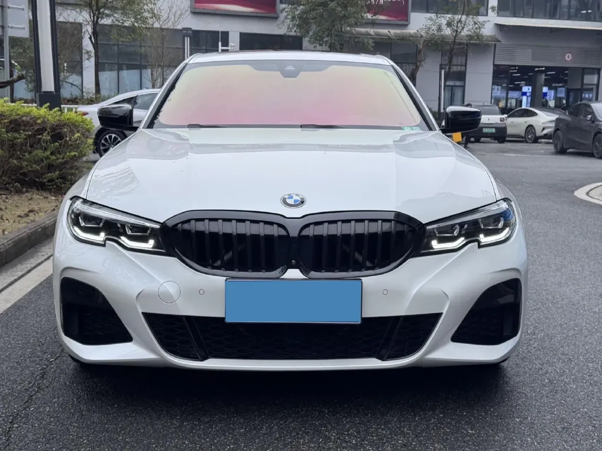 2021 BMW 3 Series 2.0T 184HP L4 8AT,autocango,china used car exporter,china ev exporter,chinese used car exporter,chinese used ev exporter