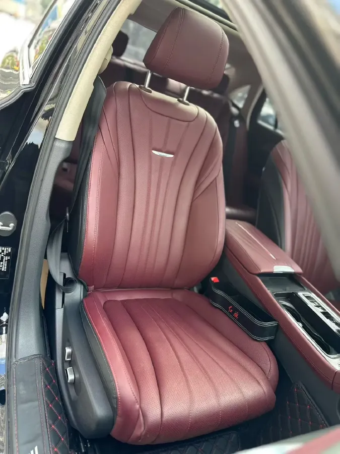 2024 HongQi H5 1.5T 169HP L4 7DCT,autocango,china used car exporter,china ev exporter,chinese used car exporter,chinese used ev exporter