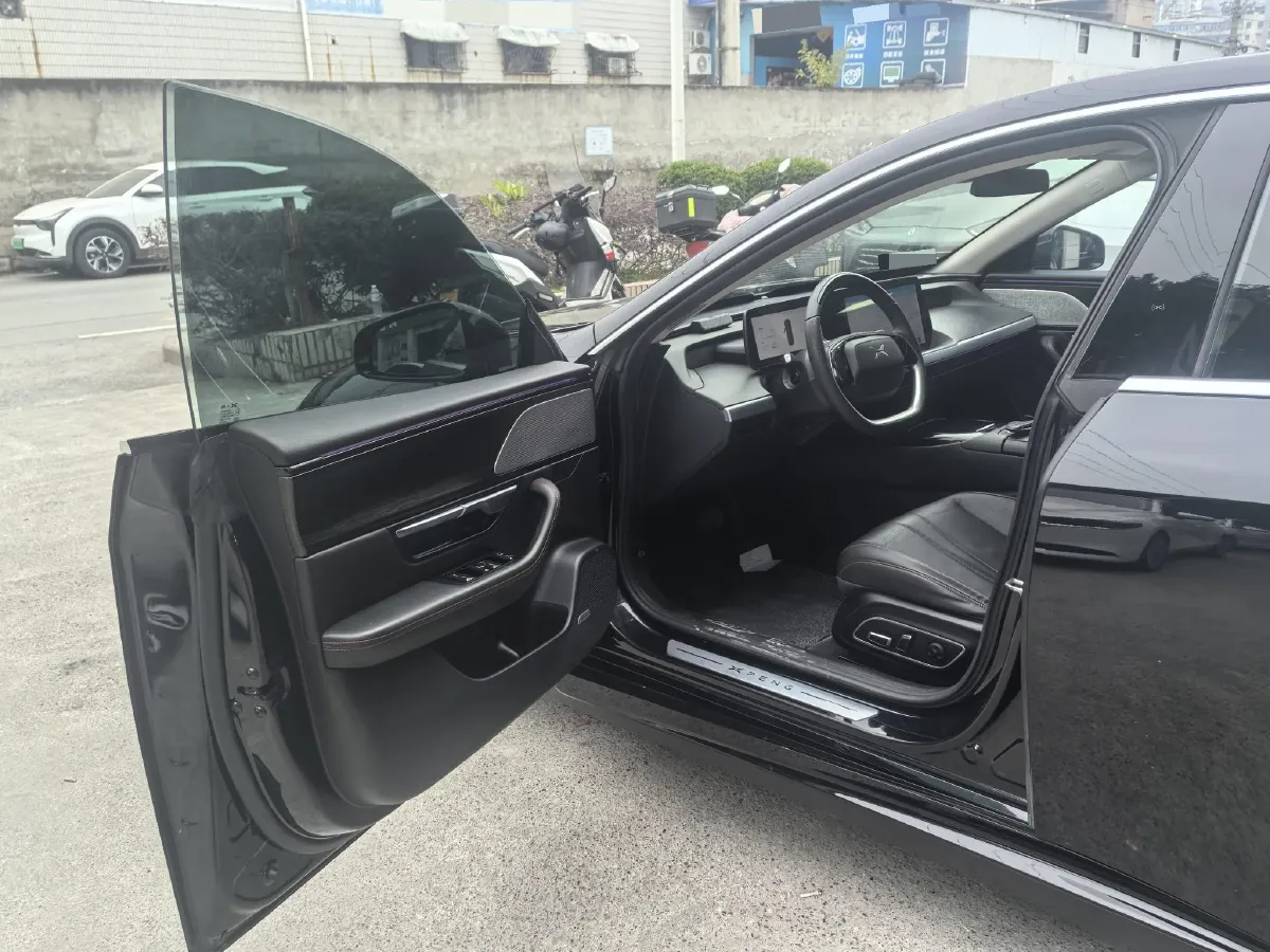 2022 Xpeng P7 BEV 83.1KWH,autocango,china used car exporter,china ev exporter,chinese used car exporter,chinese used ev exporter