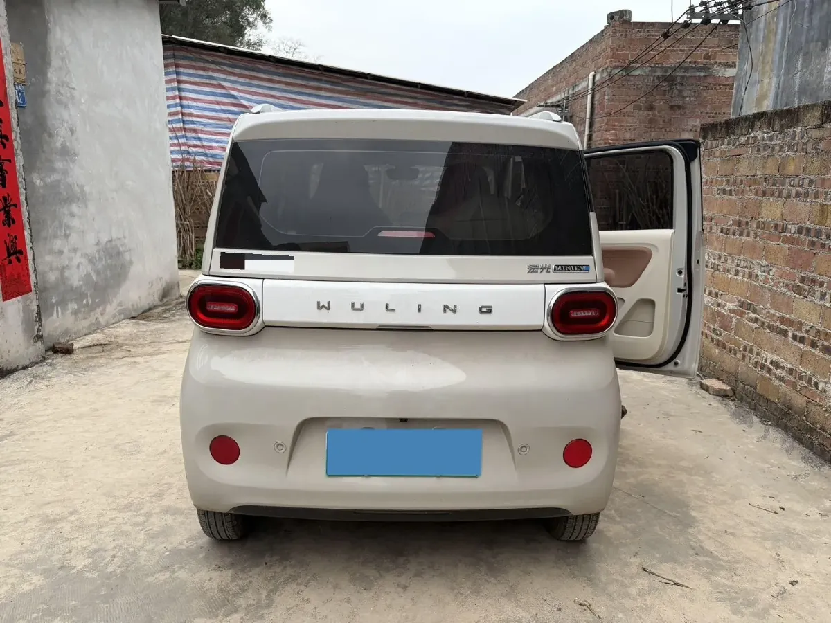 2024 WuLing HongGuang MINI EV BEV 17.3KWH,autocango,china used car exporter,china ev exporter,chinese used car exporter,chinese used ev exporter