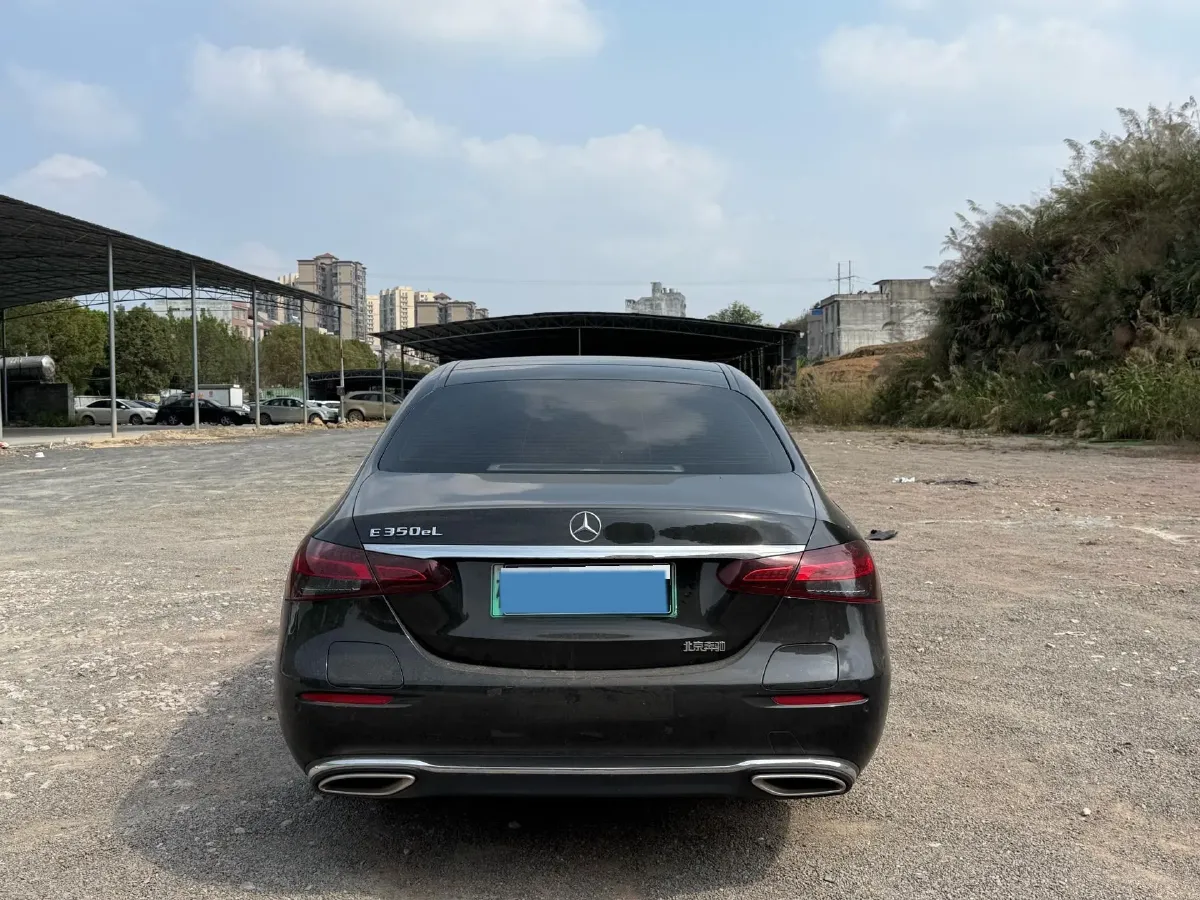 2021 Mercedes-Benz E Class 2.0T 211HP L4 9AT PHEV 25.4KWH,autocango,china used car exporter,china ev exporter,chinese used car exporter,chinese used ev exporter