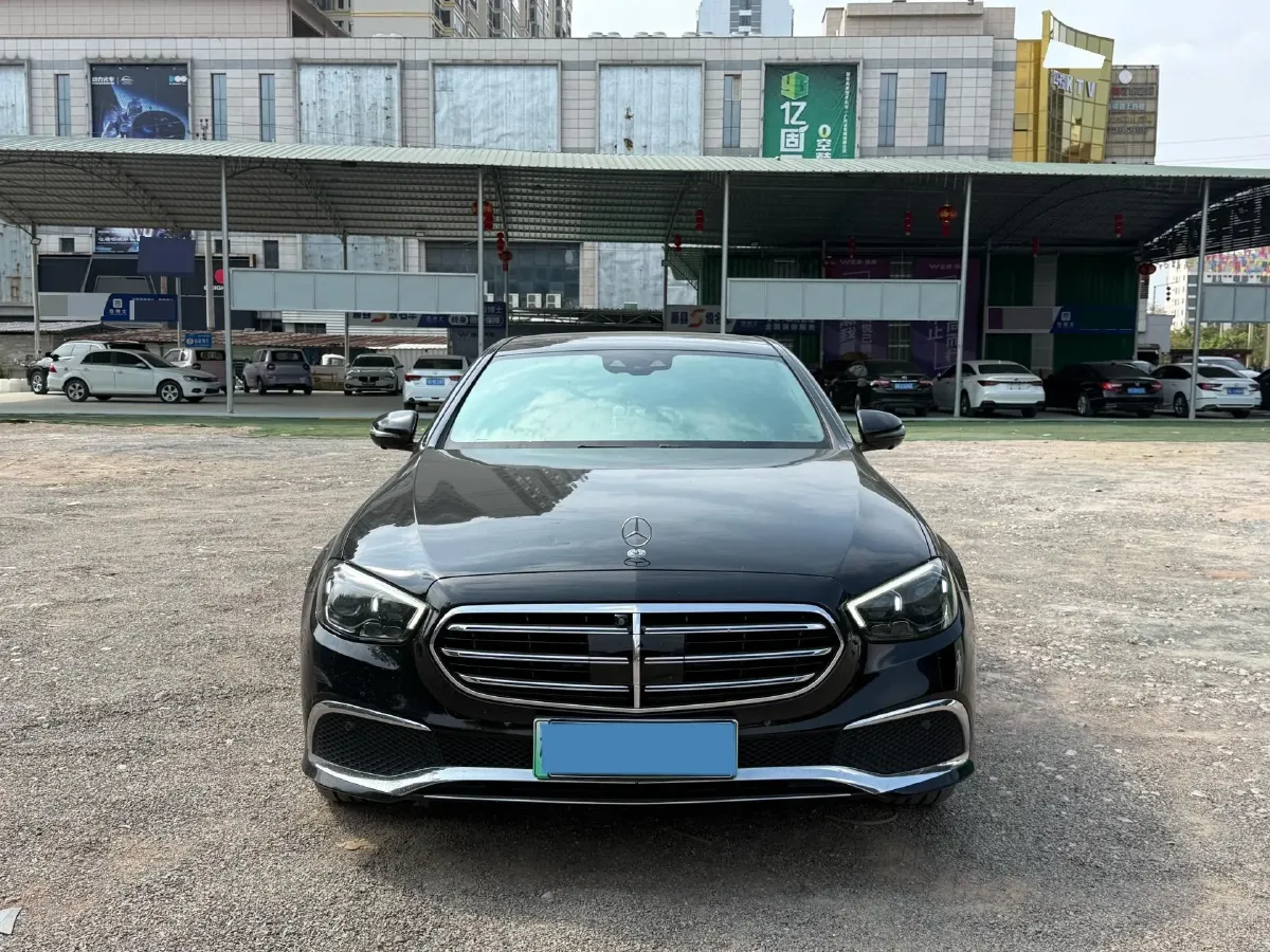 2021 Mercedes-Benz E Class 2.0T 211HP L4 9AT PHEV 25.4KWH,autocango,china used car exporter,china ev exporter,chinese used car exporter,chinese used ev exporter
