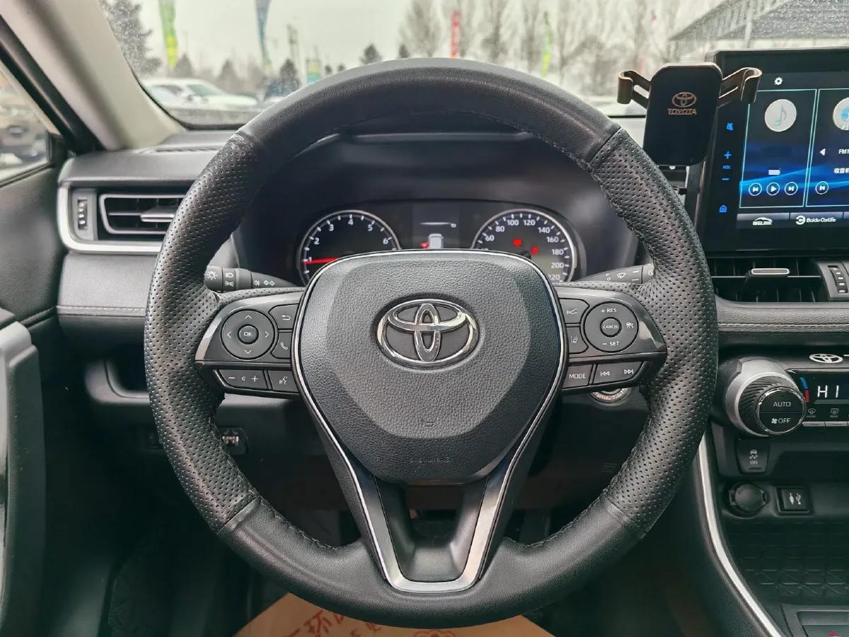 2020 Toyota Wildlander 2.0L 171HP L4 CVT,autocango,china used car exporter,china ev exporter,chinese used car exporter,chinese used ev exporter
