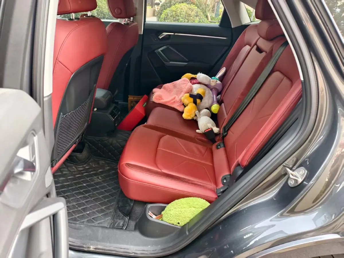 2021 Audi Q3 Sportback 2.0T 186HP L4 7DCT,autocango,china used car exporter,china ev exporter,chinese used car exporter,chinese used ev exporter