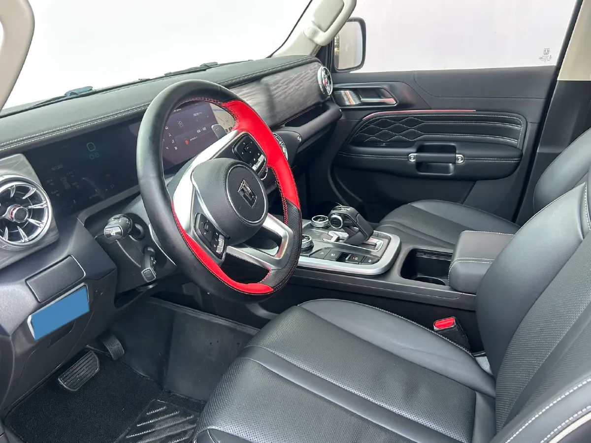 2023 Tank 300 2.0T 227HP L4 8AT,autocango,china used car exporter,china ev exporter,chinese used car exporter,chinese used ev exporter