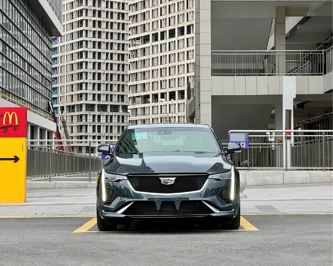2020 Cadillac CT4 2.0T 237HP L4 8AT,autocango,china used car exporter,china ev exporter,chinese used car exporter,chinese used ev exporter