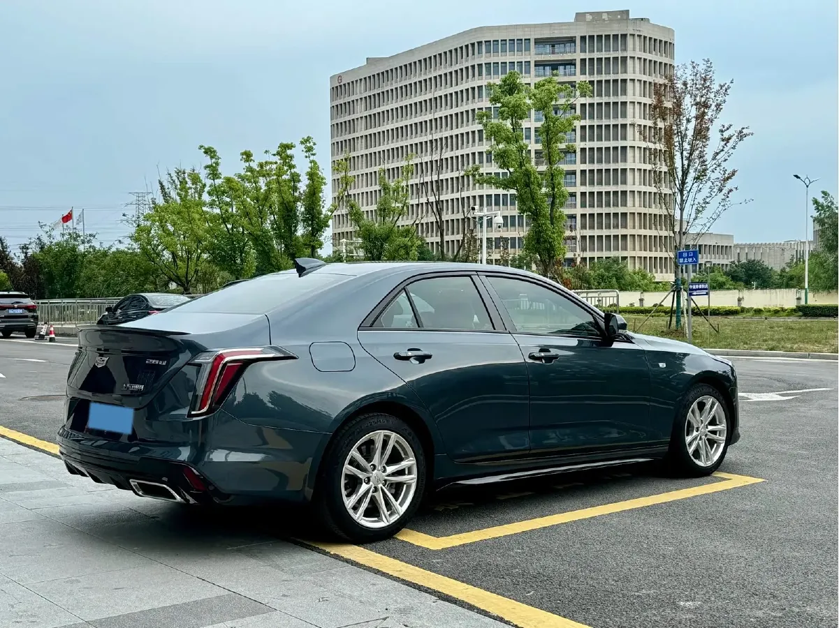 2020 Cadillac CT4 2.0T 237HP L4 8AT,autocango,china used car exporter,china ev exporter,chinese used car exporter,chinese used ev exporter