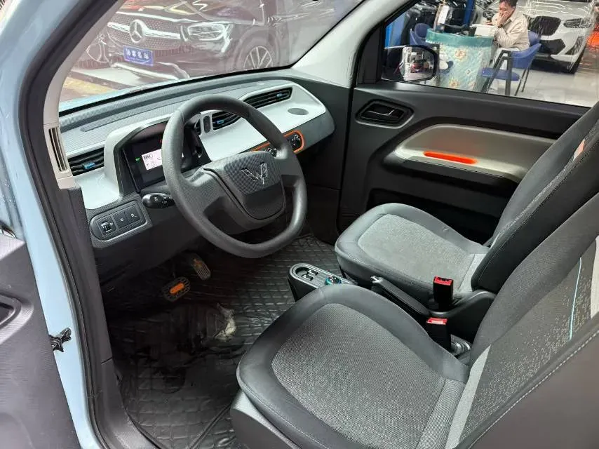 2022 WuLing HongGuang MINI EV BEV 9KWH,autocango,china used car exporter,china ev exporter,chinese used car exporter,chinese used ev exporter