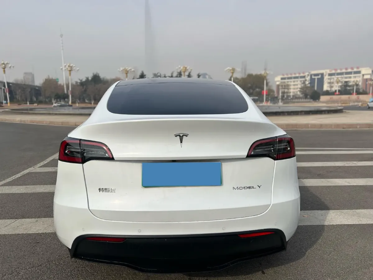2022 Tesla Model Y BEV 60KWH,autocango,china used car exporter,china ev exporter,chinese used car exporter,chinese used ev exporter