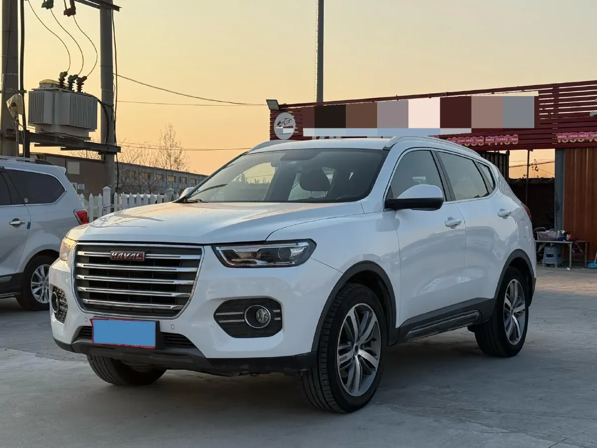 2017 Haval H6 2.0T 197HP L4 7DCT,autocango,china used car exporter,china ev exporter,chinese used car exporter,chinese used ev exporter