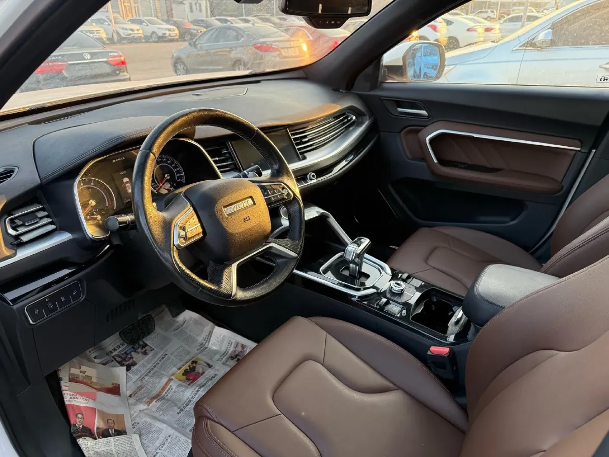 2017 Haval H6 2.0T 197HP L4 7DCT,autocango,china used car exporter,china ev exporter,chinese used car exporter,chinese used ev exporter