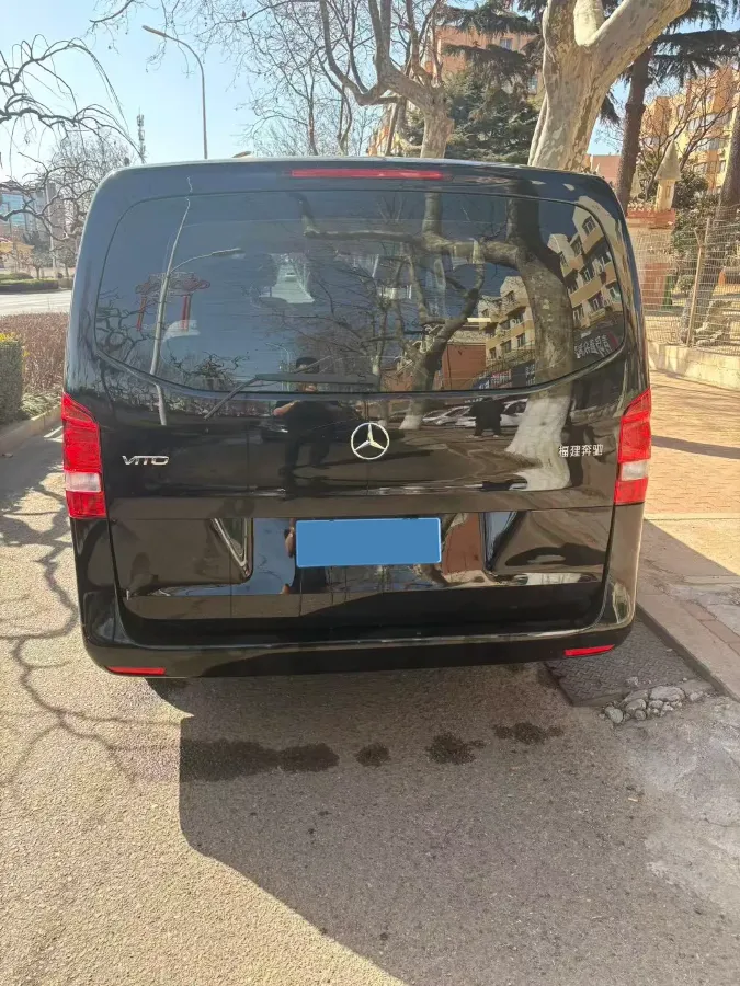 2021 Mercedes-Benz Vito 2.0T 211HP L4 9AT,autocango,china used car exporter,china ev exporter,chinese used car exporter,chinese used ev exporter