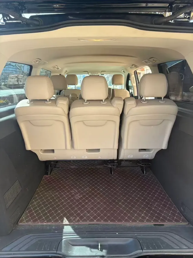 2021 Mercedes-Benz Vito 2.0T 211HP L4 9AT,autocango,china used car exporter,china ev exporter,chinese used car exporter,chinese used ev exporter