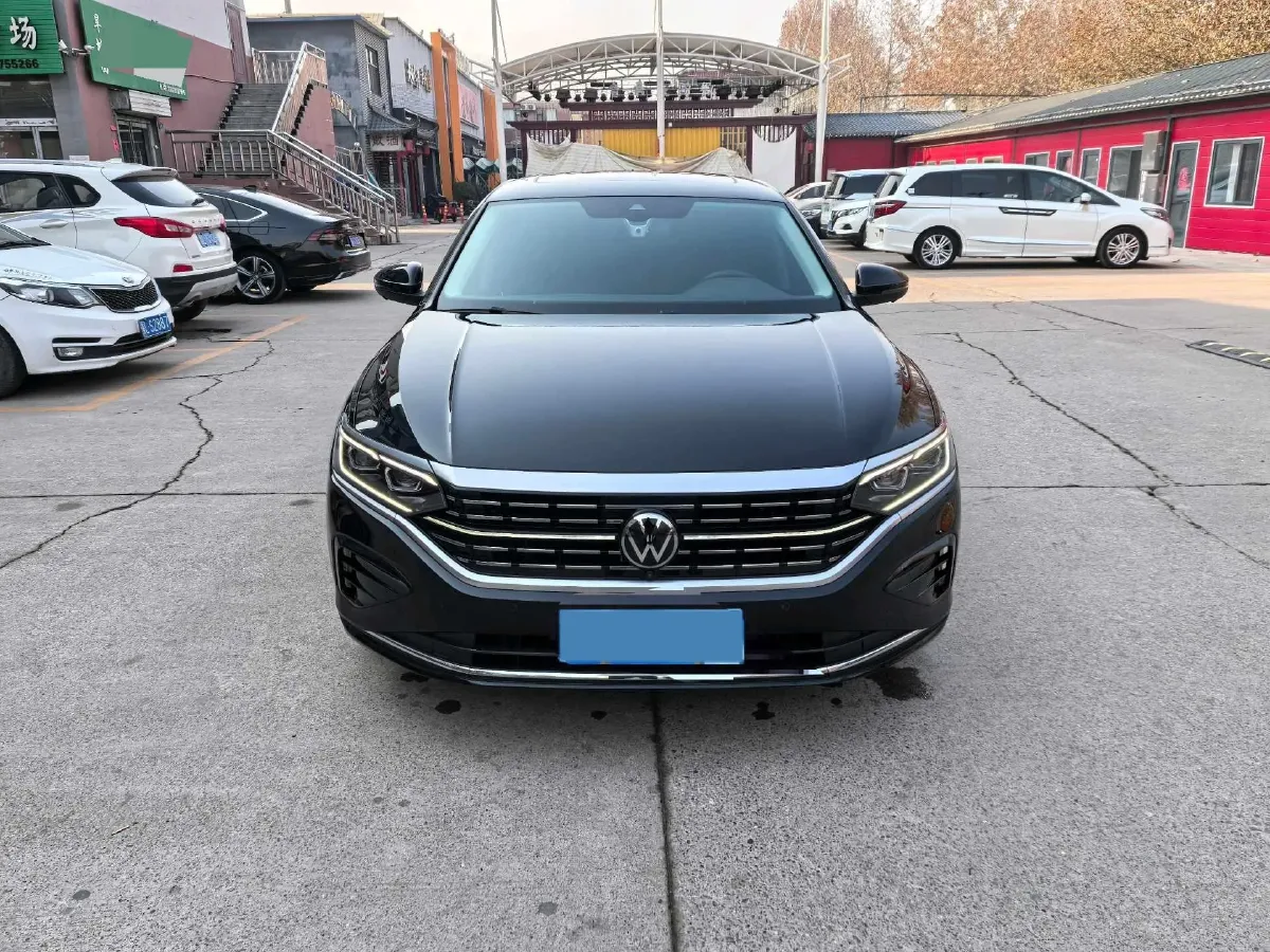 2023 Volkswagen Passat 2.0T 186HP L4 7DCT,autocango,china used car exporter,china ev exporter,chinese used car exporter,chinese used ev exporter