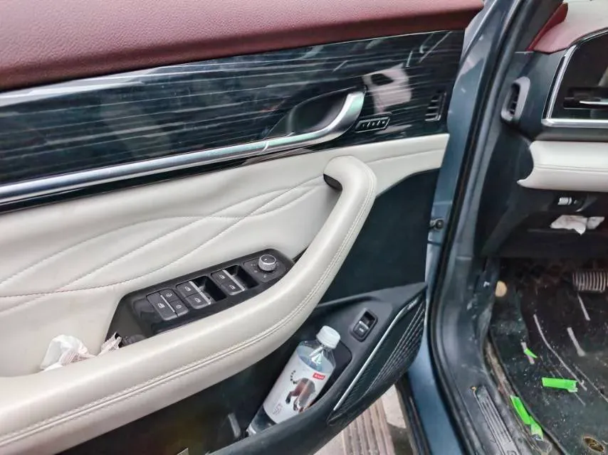 2021 Geely Monjaro 2.0T 238HP L4 8AT,autocango,china used car exporter,china ev exporter,chinese used car exporter,chinese used ev exporter