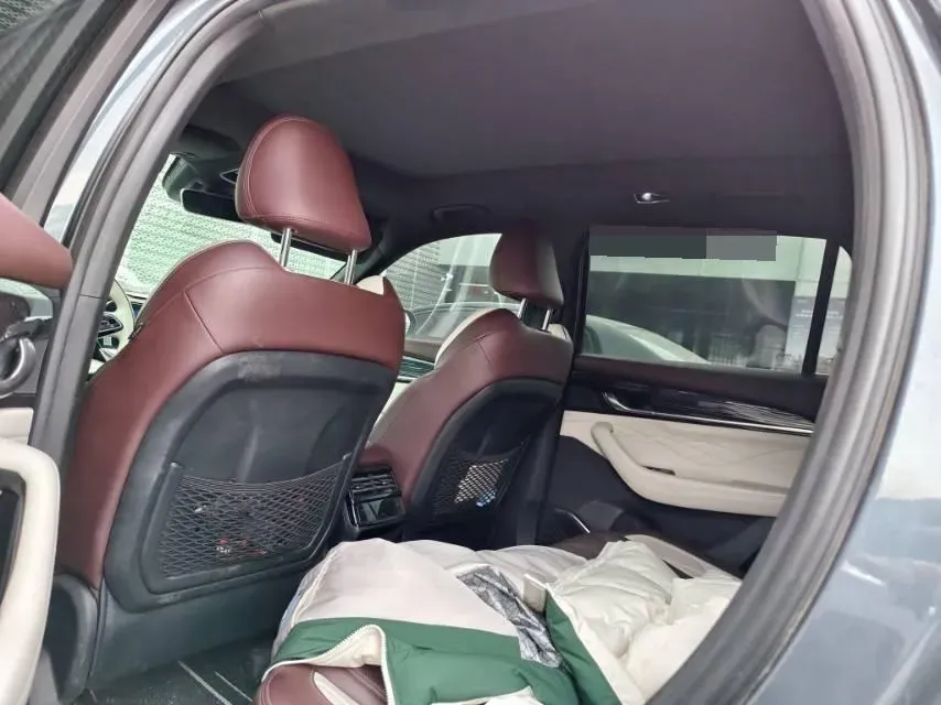 2021 Geely Monjaro 2.0T 238HP L4 8AT,autocango,china used car exporter,china ev exporter,chinese used car exporter,chinese used ev exporter