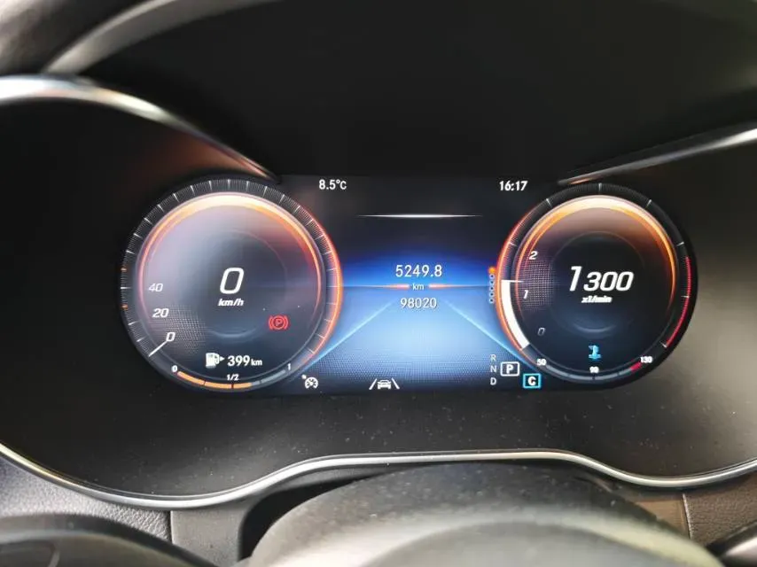 2020 Mercedes-Benz GLC Class 2.0T 258HP L4 9AT,autocango,china used car exporter,china ev exporter,chinese used car exporter,chinese used ev exporter