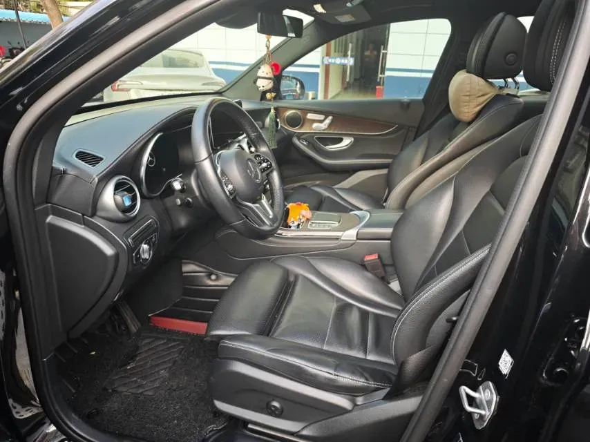 2020 Mercedes-Benz GLC Class 2.0T 258HP L4 9AT,autocango,china used car exporter,china ev exporter,chinese used car exporter,chinese used ev exporter