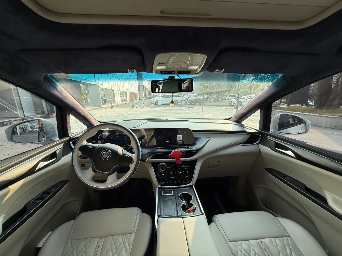 2021 Buick GL8 2.0T 237HP L4 9AT,autocango,china used car exporter,china ev exporter,chinese used car exporter,chinese used ev exporter