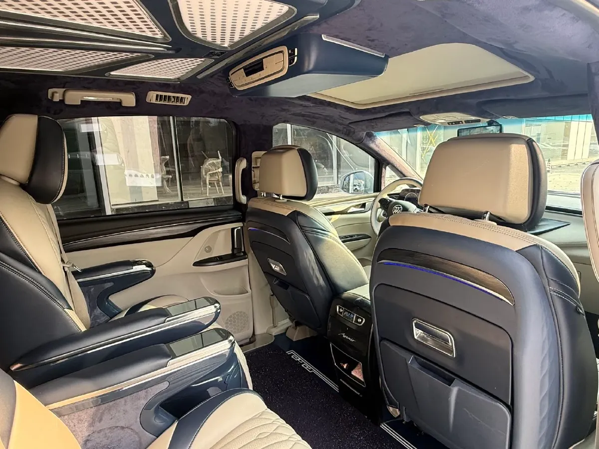 2021 Buick GL8 2.0T 237HP L4 9AT,autocango,china used car exporter,china ev exporter,chinese used car exporter,chinese used ev exporter